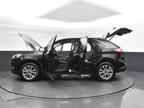 Used 2024 Ford Edge Titanium image 39