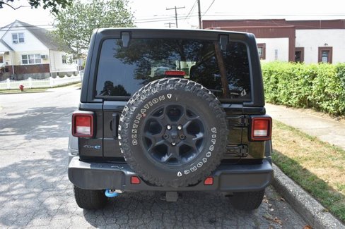 Used 2023 Jeep Wrangler Unlimited image 6