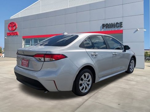 New 2026 Toyota Corolla LE image 4