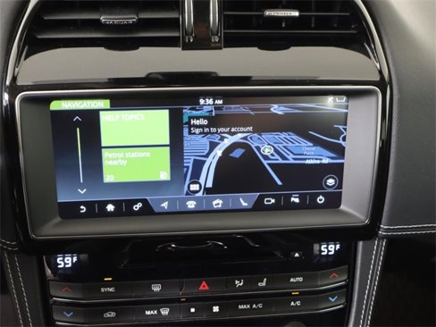 Used 2019 Jaguar F-PACE R-Sport image 17