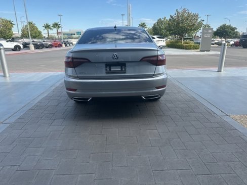 Used 2019 Volkswagen Jetta R-Line image 6