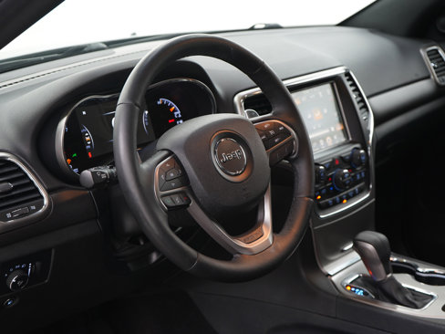Used 2017 Jeep Grand Cherokee Altitude image 22