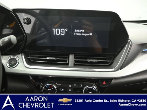New 2025 Chevrolet Trax LT w/ Driver Confidence Package image 9