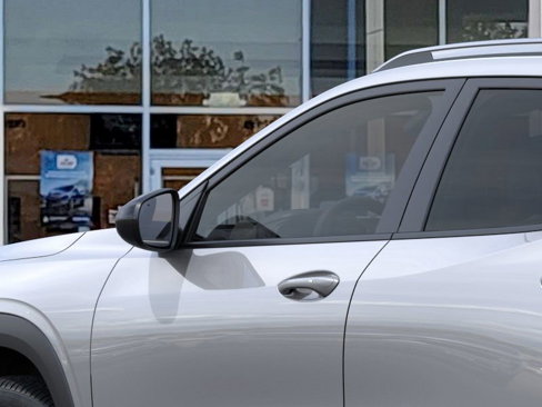 New 2025 Chevrolet Trax ACTIV w/ Sunroof Package image 12
