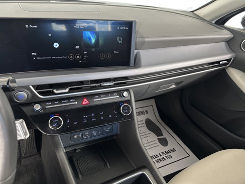 Certified 2024 Hyundai Sonata SEL w/ Convenience Package image 4