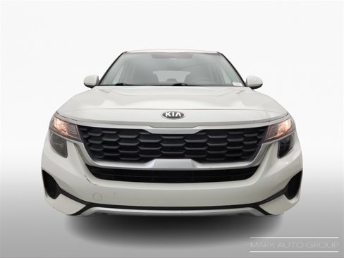 Used 2021 Kia Seltos LX image 2