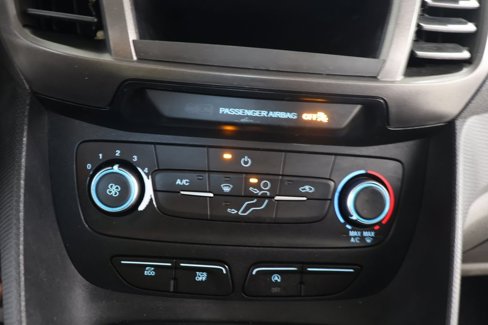 Used 2019 Ford Transit Connect XL image 10