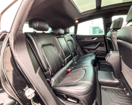 Used 2017 Maserati Levante S image 18