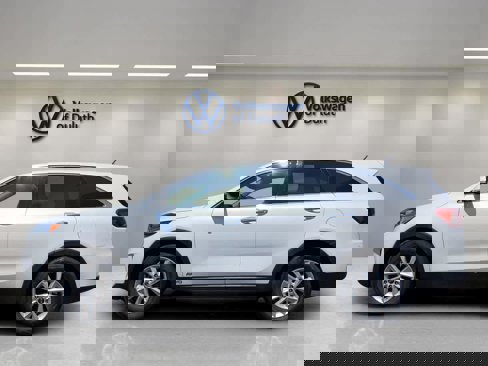 Used 2019 Kia Sorento LX image 2