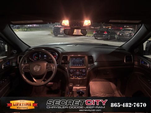 Used 2021 Jeep Grand Cherokee Freedom Edition image 22
