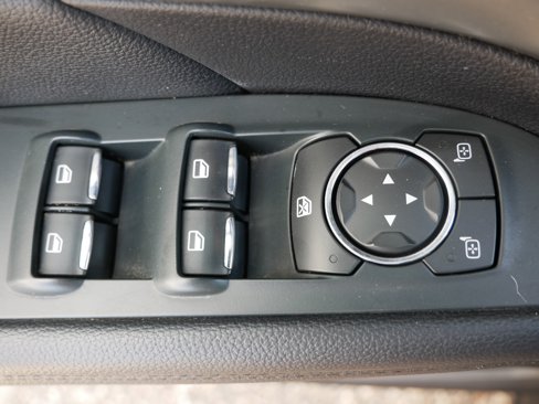 Used 2018 Ford Explorer XLT w/ Safe & Smart Package image 11