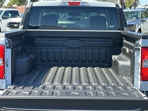 New 2025 Ford Maverick XLT image 18