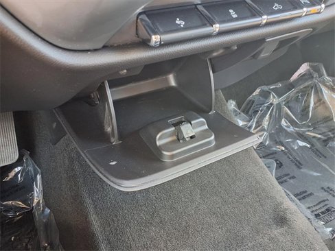 Used 2016 Chevrolet Silverado 1500 LT w/ Texas Edition image 15
