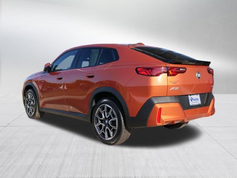 Used 2024 BMW X2 xDrive28i w/ Premium Package image 4