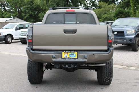Used 2010 Toyota Tacoma 4x4 Double Cab w/ TRD Sport Pkg image 6