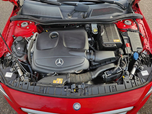 Used 2015 Mercedes-Benz GLA 250 4MATIC w/ Multimedia Package image 29