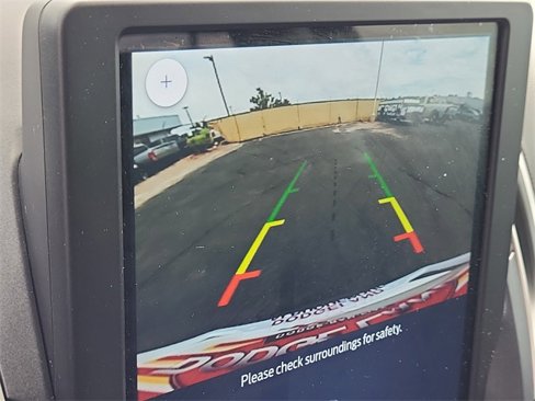 Used 2022 Ford Edge SEL image 13
