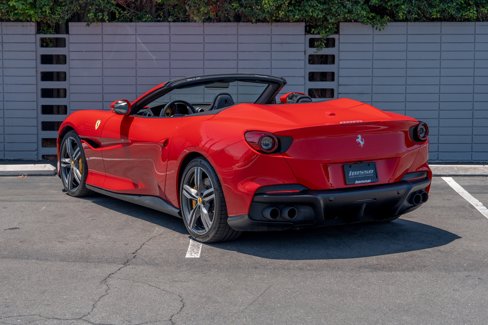 Used 2022 Ferrari Portofino M image 25