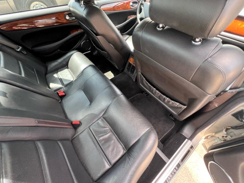 Used 1999 Jaguar XJ8 image 27