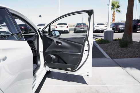 Used 2018 Toyota Prius Prime Premium image 10