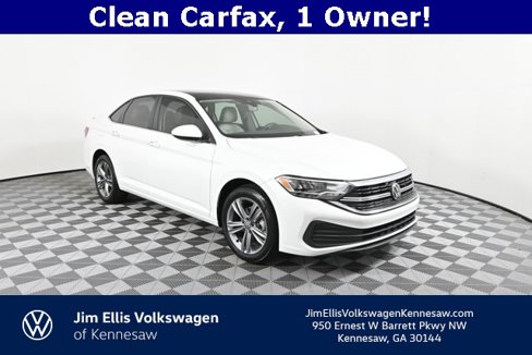 Used 2024 Volkswagen Jetta SE image 1