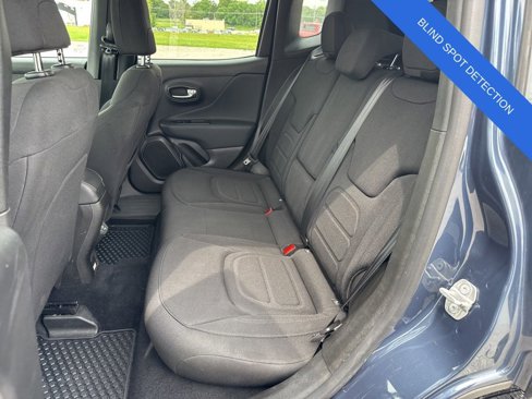 Used 2022 Jeep Renegade Latitude w/ Convenience Group image 15