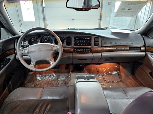 Used 2002 Buick Le Sabre Custom w/ Luxury Pkg image 15