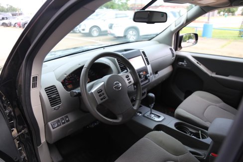 Used 2020 Nissan Frontier SV w/ Midnight Edition Floor Mats image 21