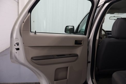 Used 2012 Ford Escape XLS image 11