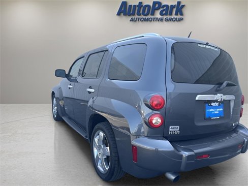 Used 2010 Chevrolet HHR LT w/ LT Preferred Equipment Group image 4