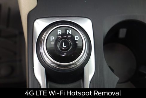 Used 2022 Ford Escape SE image 52