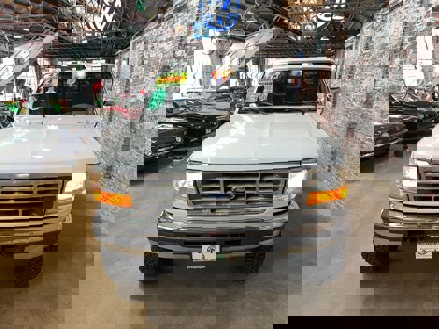 Used 1997 Ford F350 XLT image 8