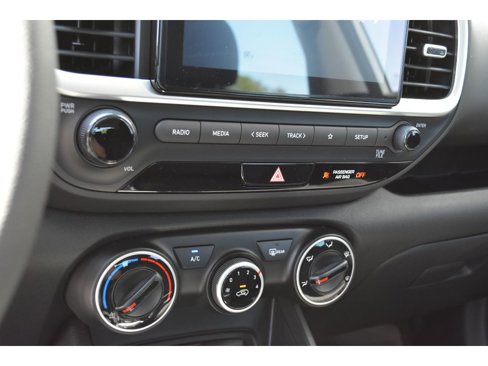 New 2025 Hyundai Venue SE image 23