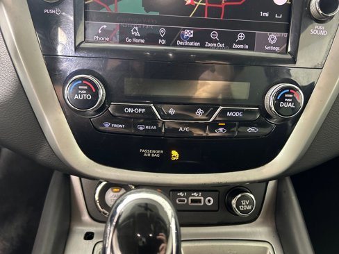 Used 2019 Nissan Murano SV image 24
