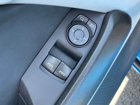 Used 2022 Chevrolet Camaro LS image 12