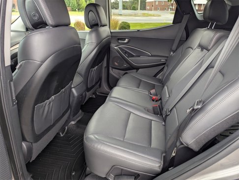 Used 2018 Hyundai Santa Fe Sport w/ Cargo Package image 11