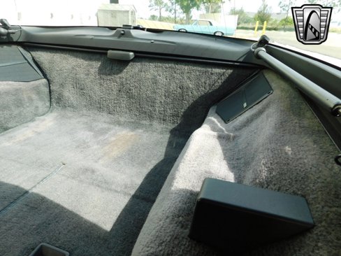 Used 1986 Chevrolet Corvette Coupe image 11
