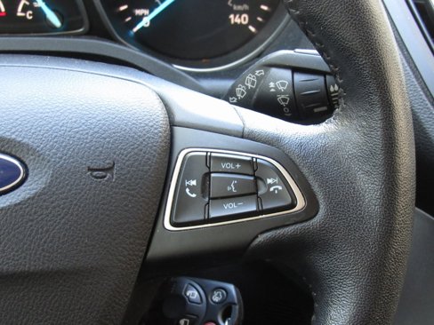 Used 2018 Ford Escape SEL image 22