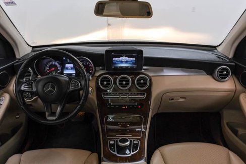 Used 2017 Mercedes-Benz GLC 300 w/ Premium 1 Package image 16