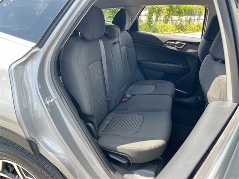 Used 2023 Kia Sportage LX image 24