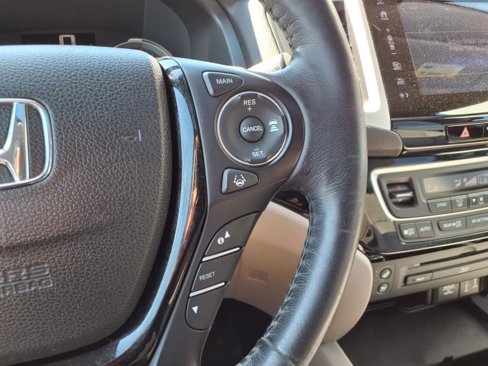 Used 2017 Honda Pilot Elite image 20