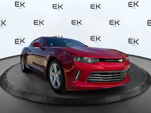 Used 2017 Chevrolet Camaro LT image 1