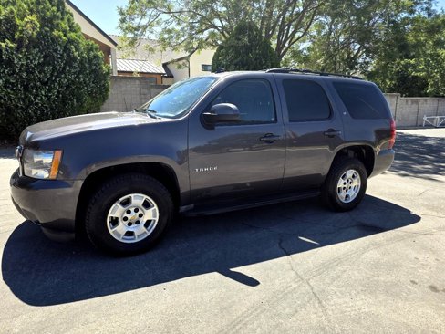 Used 2010 Chevrolet Tahoe LT image 2
