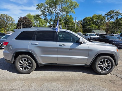 Used 2014 Jeep Grand Cherokee Laredo w/ Quick Order Package 23E image 3