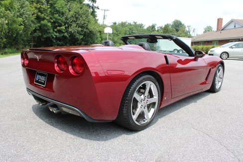Used 2007 Chevrolet Corvette Convertible w/ Preferred Equipment Group image 16