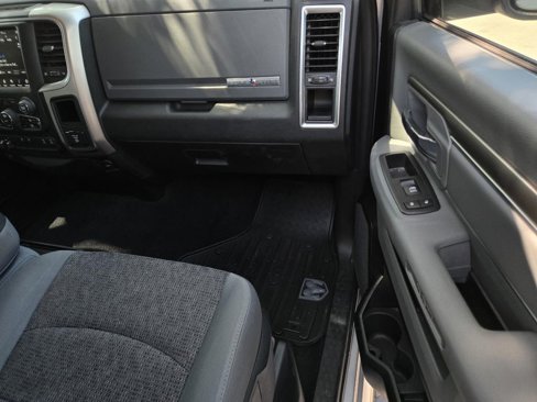 Used 2019 RAM 1500 Lone Star image 9