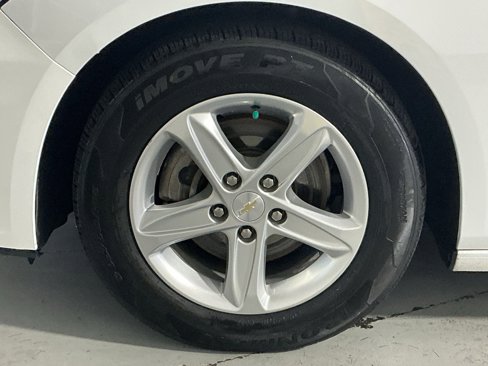 Used 2023 Chevrolet Malibu LS image 20