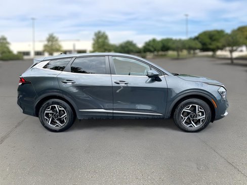 Certified 2024 Kia Sportage LX image 6
