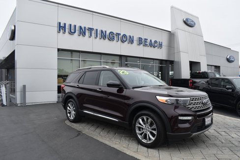 Used 2023 Ford Explorer Limited image 1