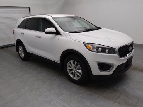 Used 2017 Kia Sorento LX w/ LX V6 Convenience Package image 13